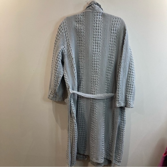 BOUTIQUE THE BAY Sz  L-XL Deep Ornate Waffle Light Grey Pockets Belted Robe - Picture 8 of 8
